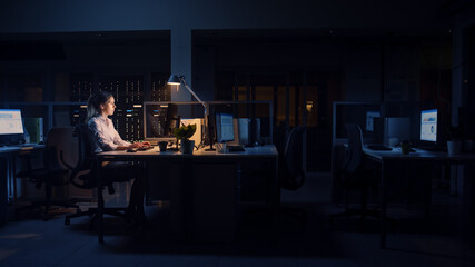 Aufkleber - Working Late at Night in the Office: Businesswoman Uses Desktop Computer, Analyzing, Using Documents, Solving Problems, Finishing Important Project. Diligent Ambitious Young Worker. Side View