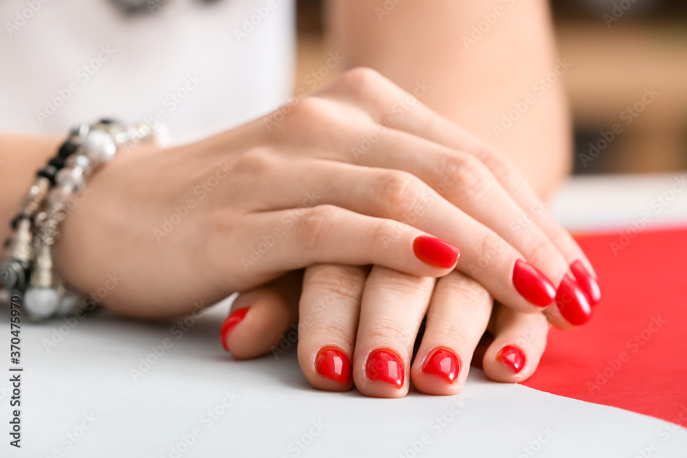 Hands with beautiful manicure on color background, closeup - obrazy, fototapety, plakaty 