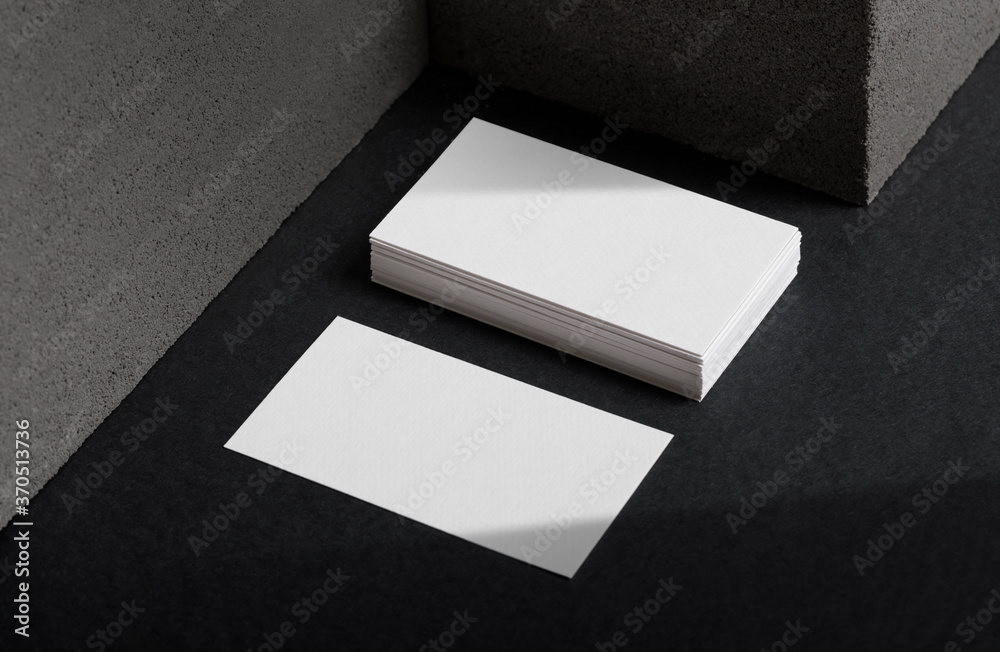 Minimal business card mockup with concrete block - obrazy, fototapety, plakaty 