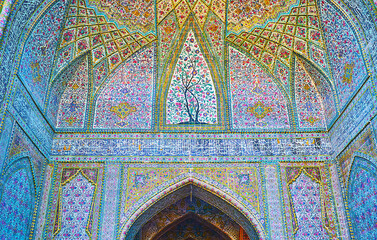 Sticker - The rich decors of Vakil mosque, Shiraz, Iran