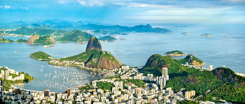 Cityscape of Rio de Janeiro from Corcovado in Brazil - obrazy, fototapety, plakaty 