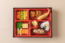 (inari Sushi) Sushi Rice Wrapped In Dried Tofu With Fried Shrimp And Fried Chicken In Bento Set