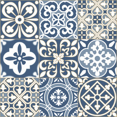 Patchwork blue Arabic pattern tile