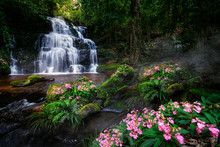 Unseen Man Daeng Water Fall In Phuhinrongkla Park