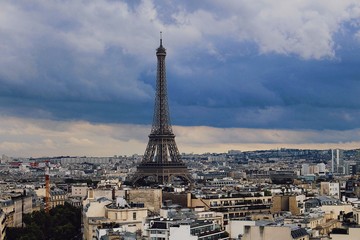 eiffel tower in paris