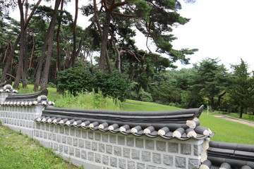 Wall Mural - white stone bridge