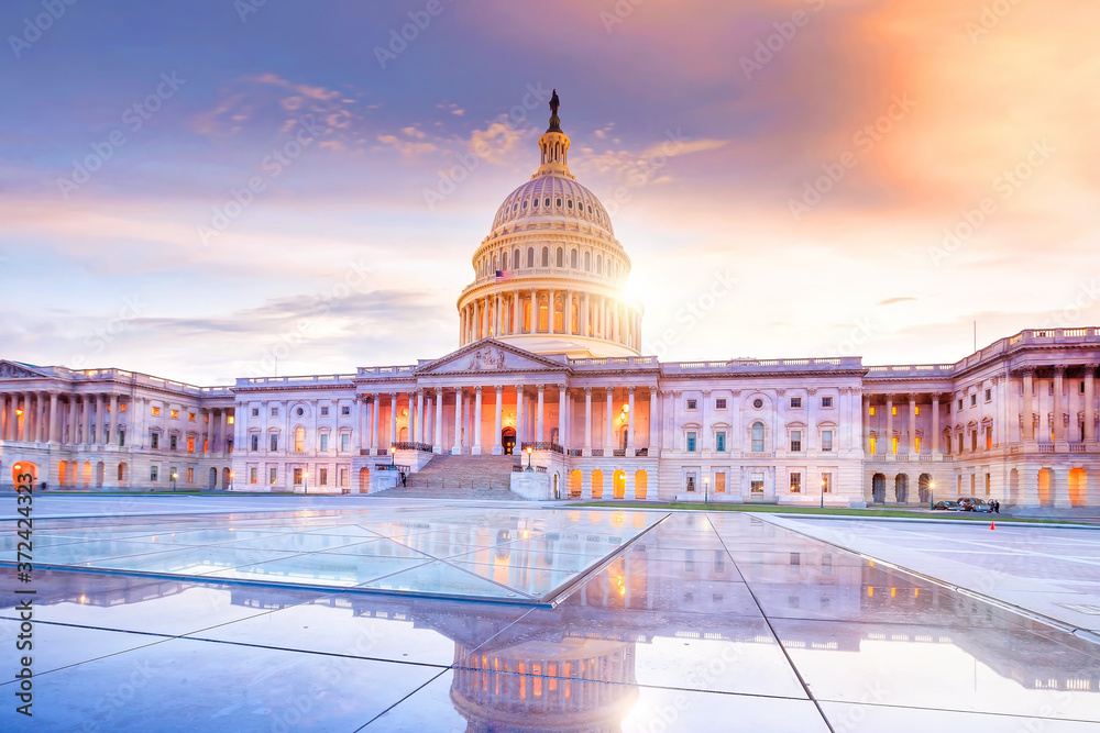 The United States Capitol building - obrazy, fototapety, plakaty 