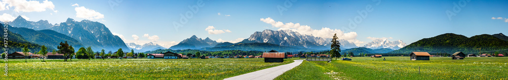 landscape at the wetterstein mountains - obrazy, fototapety, plakaty 