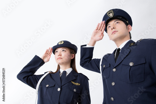 敬礼をする警察官 Stock Photo Adobe Stock