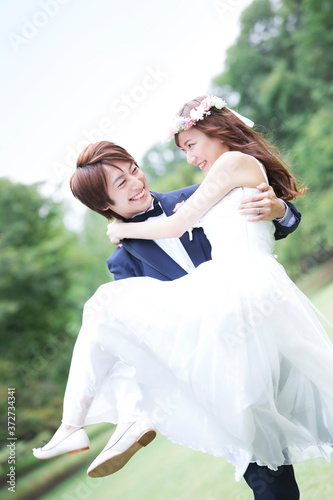 54 最適な お姫様抱っこ 画像 ストック写真 ベクター Adobe Stock 54 最適な お姫様抱っこ 画像 ストック写真 ベクター Adobe Stock