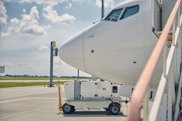 Device connected to the electrical system of an aircraft