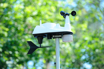 part of mobile weather station, sensors, working