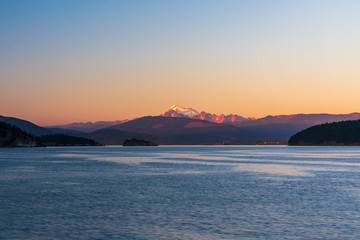 Poster - Mount Baker Sunset over Padilla Bay