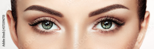 Fotografía Female Eye with Extreme Long False Eyelashes