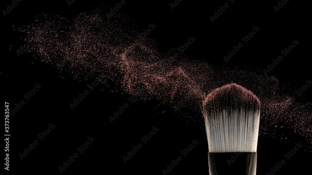 powder splash and brush for makeup close up - obrazy, fototapety, plakaty 