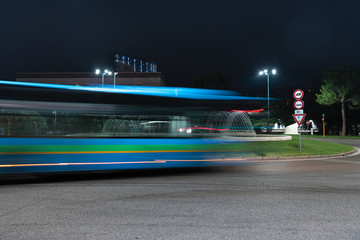 Timelapse view of the traffic on the square around the fountain.