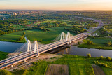 Fototapeta Fototapety z widokami - most na rzece i panorama miasta