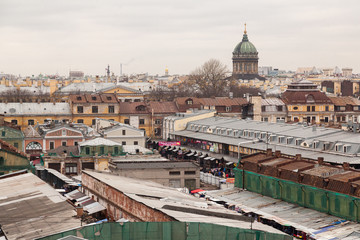 Wall Mural - Saint Petersburg rooftop cityscape with view on Kazan cathedral