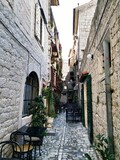 Fototapeta Perspektywa 3d - Petite ruelle dans la ville de Trogir - Croatie