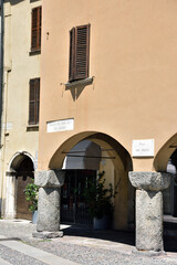 Wall Mural - the pedestrian historical center of Como Italy