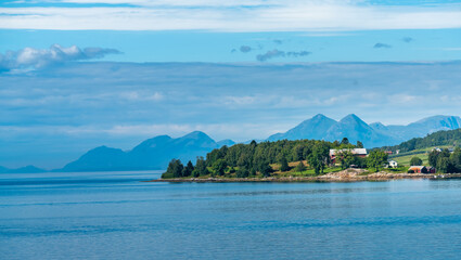 Wall Mural - ferry crossing the langfjord (an arm of the romsdalsfjord) between solsnes and afarnes, more og roms