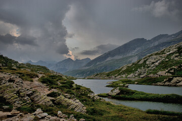 Wall Mural - Bergsee auf dem San Bernardinopass in der Schweiz 30.7.2020