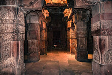 Virupaksha Temple Pattadakal Interior Art On Stone Pillars
