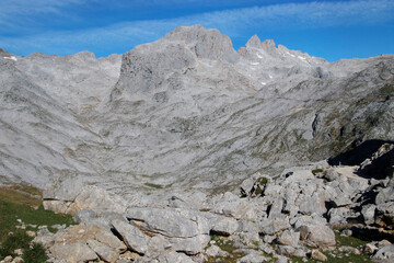 Sticker - Mountains in the North of Spain