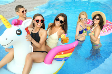 Poster - Group of happy people enjoying fun pool party