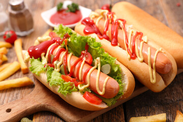 Wall Mural - hot dog with sausage and sauce