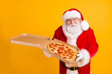 Fat grey beard santa claus deliver x-mas christmas night midnight present yummy pizza season shopping tradition cafeteria sale event wear cap headwear isolated bright shine color background