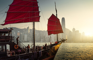 Fototapete - Hong Kong harbour in sunset time