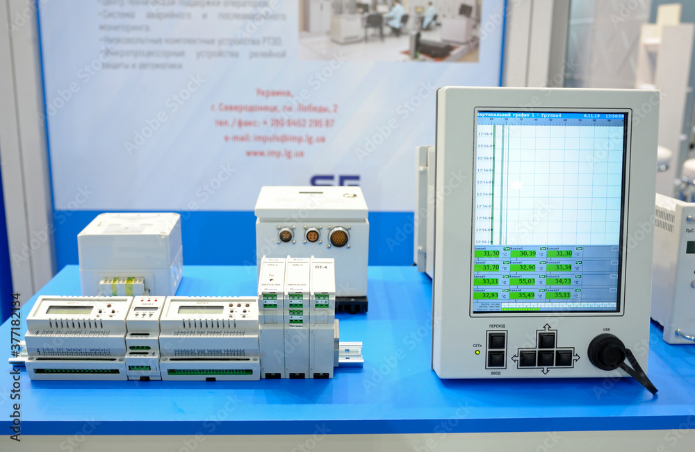 Professional Multi-Track Field Recorder for measuring electric current ...