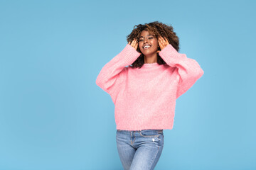 Wall Mural - Smiling african american woman