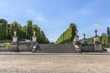 Canvas Print - Beautiful public Garden near Chateau de Saint-Germain-en-Laye. Saint-Germain-en-Laye situated around 13 miles west of Paris. France.