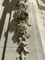 Wall Mural - Sculpture d'un pavillon du parc de Bagatelle à Paris