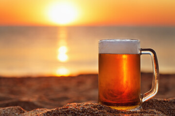 Wall Mural - mug of beer with froth and bubbles