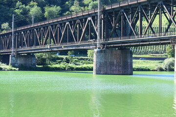 Sticker - Doppelstockbrücke über die Mosel zwischen Alf und Bullay