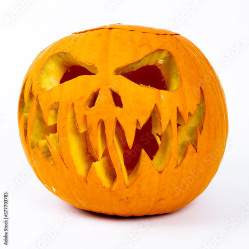 Photographie véritable citrouille sculptée pour Halloween