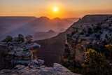 Fototapeta Miasta - Sunrise at the Grand Canyon