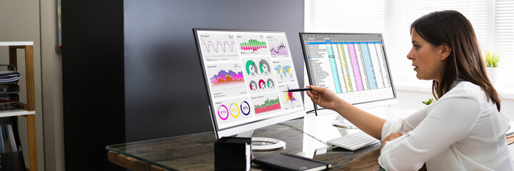 Poster - Analyst Women Looking At KPI Data