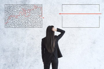 Poster - Businesswoman in suit looking onexit plan from the maze