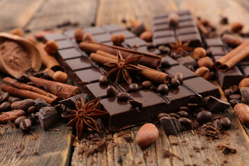 Wall Mural - black chocolate bar with spices
