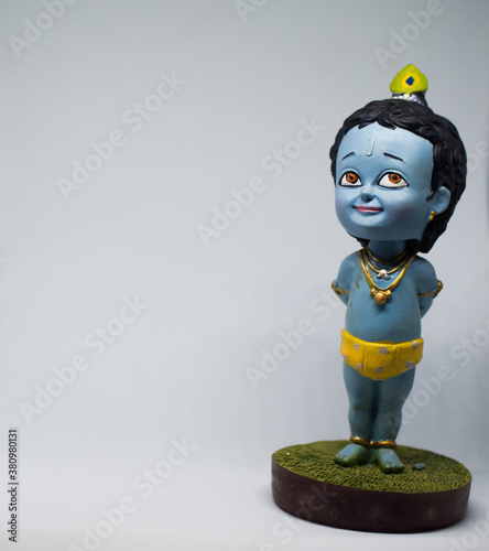 Cuadros en Lienzo Cute and innocent toy idol of Hindu God Lord Krishna