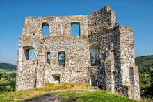 Dobra Niva Castle Ruins, Slovakia