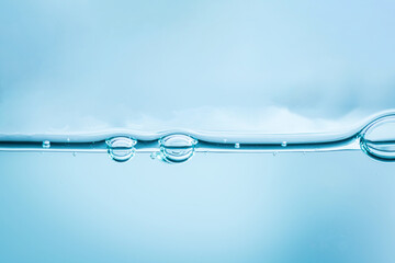 Wall Mural - Clean bubbles under the blue water