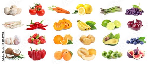 Cuadros en Lienzo Assortment of organic fresh fruits and vegetables on white background