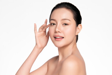 Wall Mural - Beautiful young asian woman with clean fresh skin on white background, Face care, Facial treatment, Cosmetology, beauty and spa, Asian women portrait