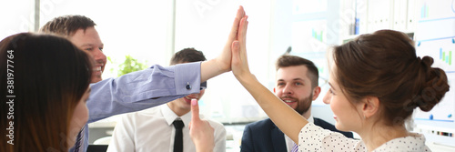 Fotografía Portrait of biz people performing friendly gesture in order to celebrate important business event