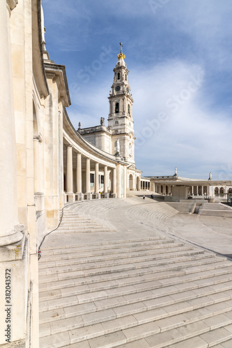 Fotomural monumental ensemble of the sanctuary and the basilica of our lady of Fatima